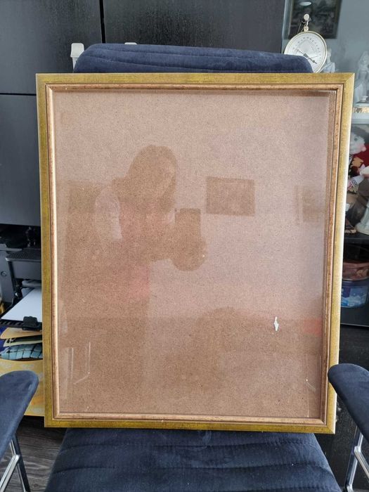 Рамки за картини, гоблени, огледала