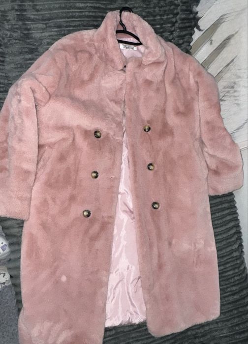 срочно продается розовая шуба