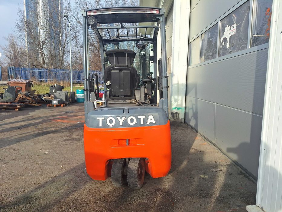 Електрокар Toyota 8FBE16T