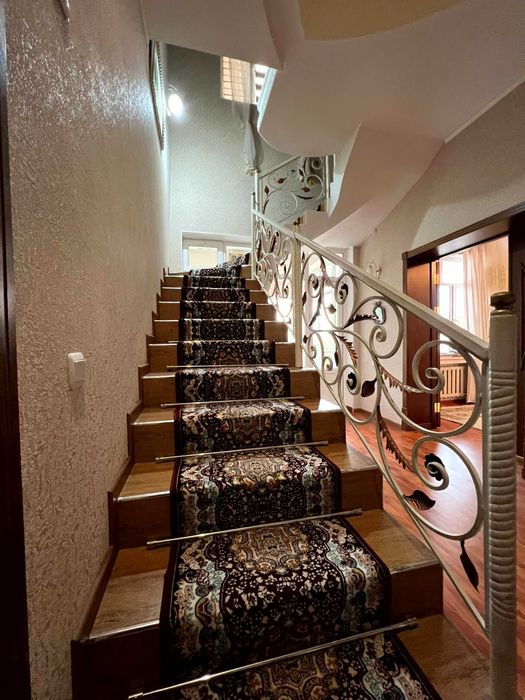 Срочно! Сдаётся дом в аренду 6 соток Юнусабадский район