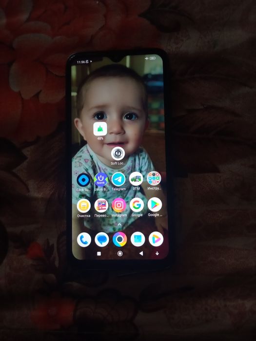 Telifon sotiladi pocco operativkasi 4 128xotra