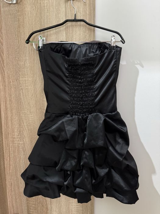 Дамска официална рокля