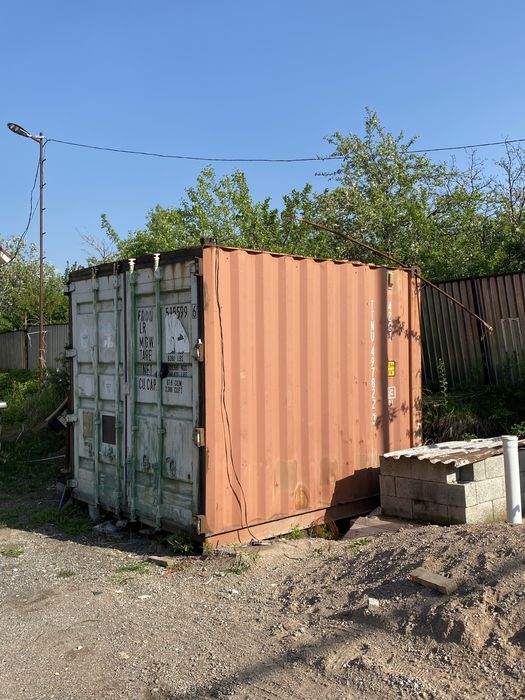 Продаю контейнер