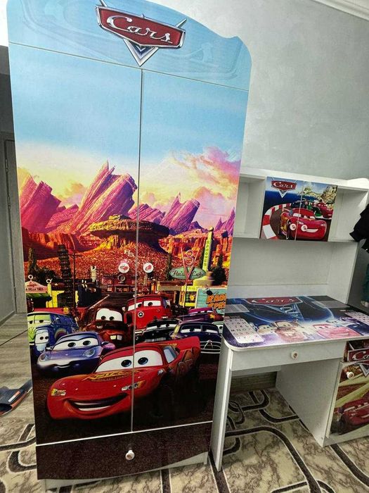 Продам детский комплект для мальчика "Молния Маквин"