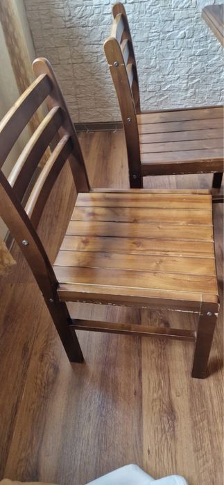 Продам кухонный стол