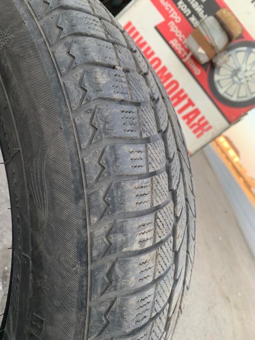 Срочно продаю зимние шины