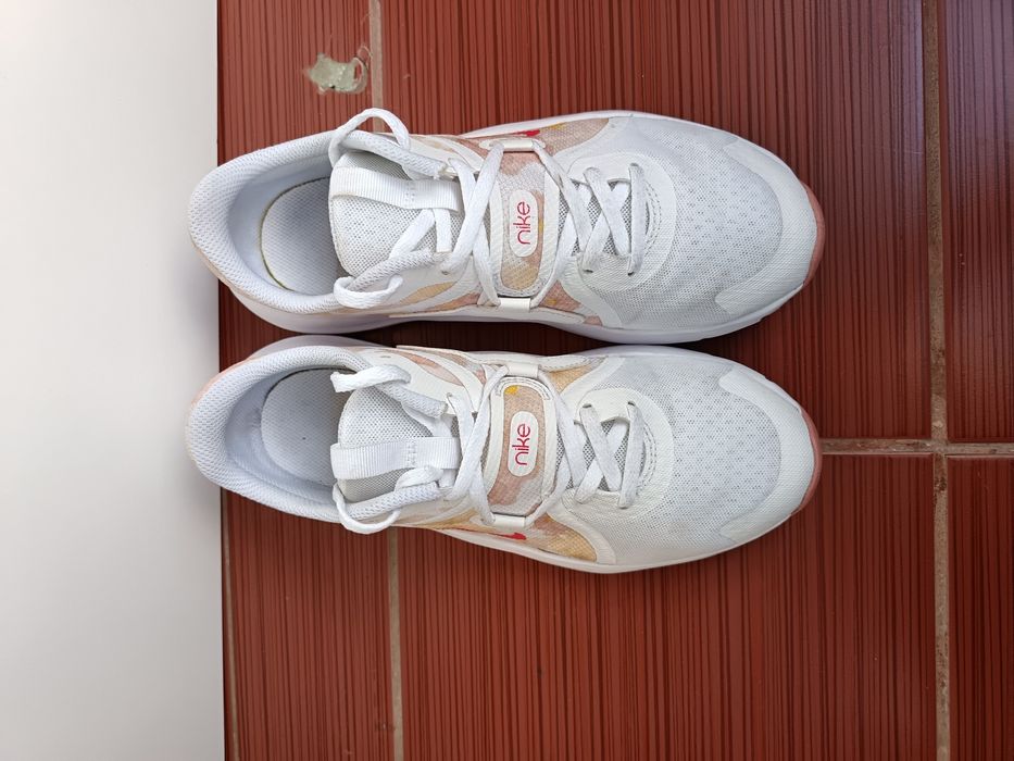 Nike Дамски маратонки