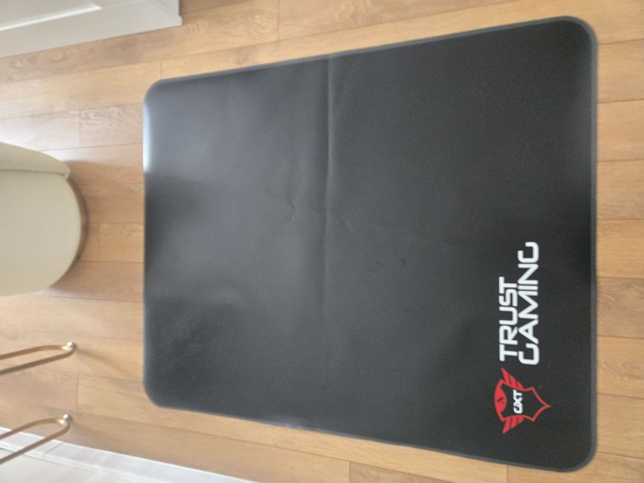 Trust GXT 715 gaming chair mat