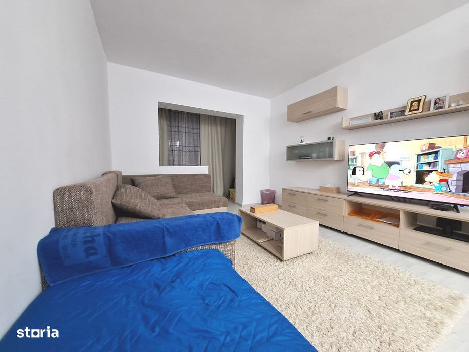 Apartament 4 camere -86 mp-etaj 3 - bloc izolat-Lipovei