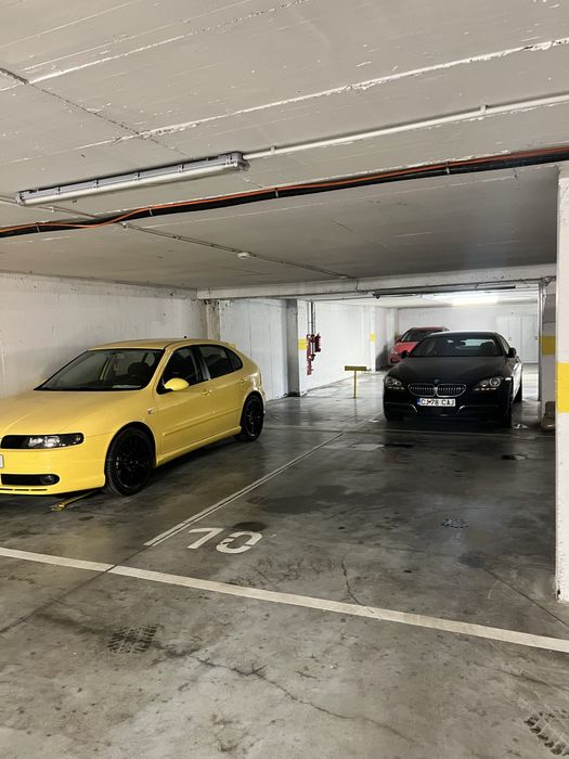 Vand parcare interioara zona Iulius-Mall