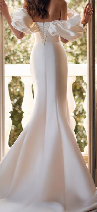 Vand rochie de mireasa