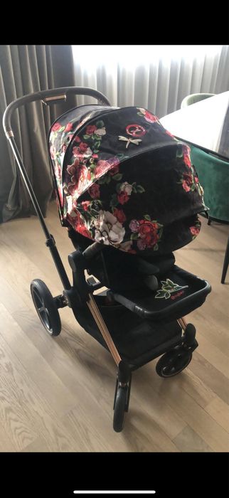 Carucior Cybex spring blossom