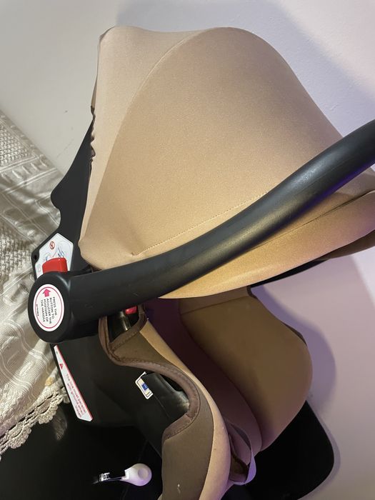 Scaun de auto penrtu copii