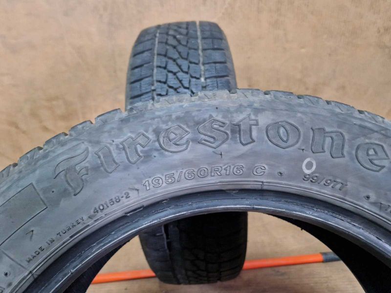 2 Firestone R16 C 195/60/ 
зимни гуми  DOT3521