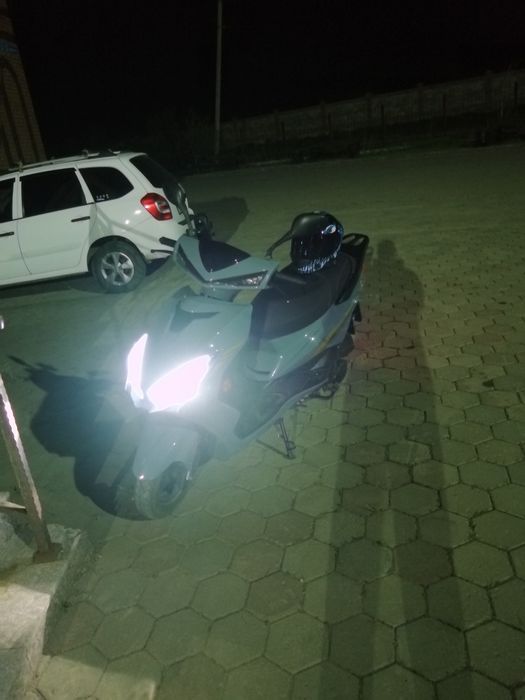 Продам скутер м10