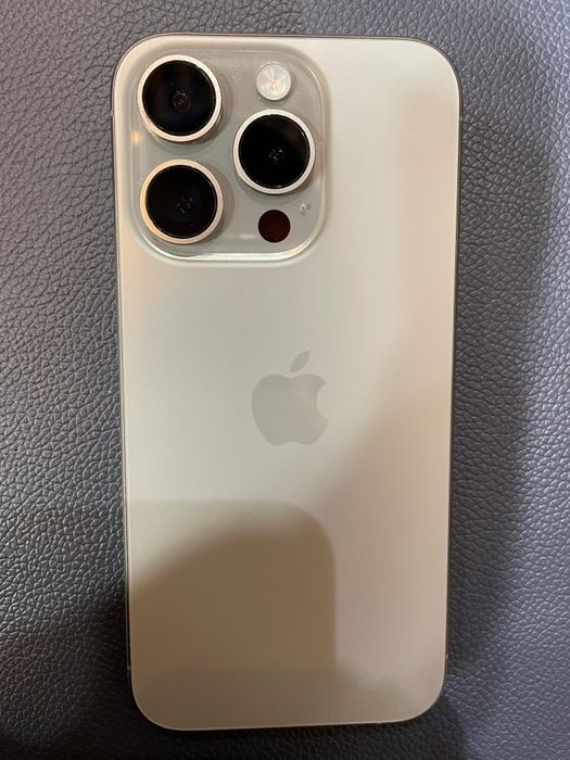 I phone 15pro состояние хорошее