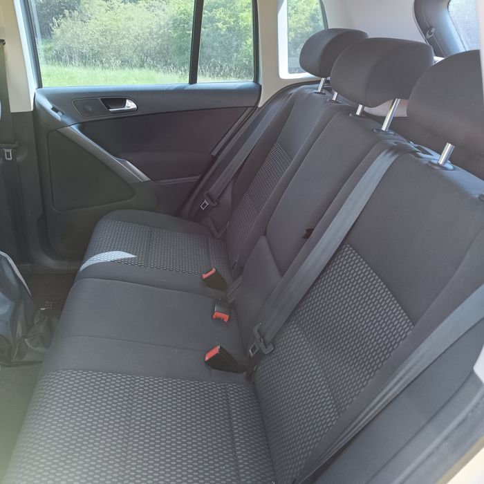 Vând Volkswagen Tiguan