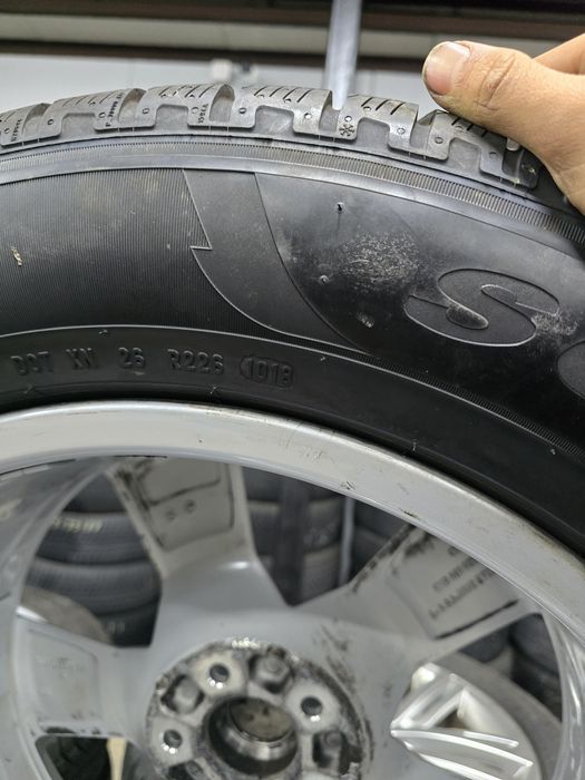 2 Броя 255/55/19 Pirelli 7,8mm