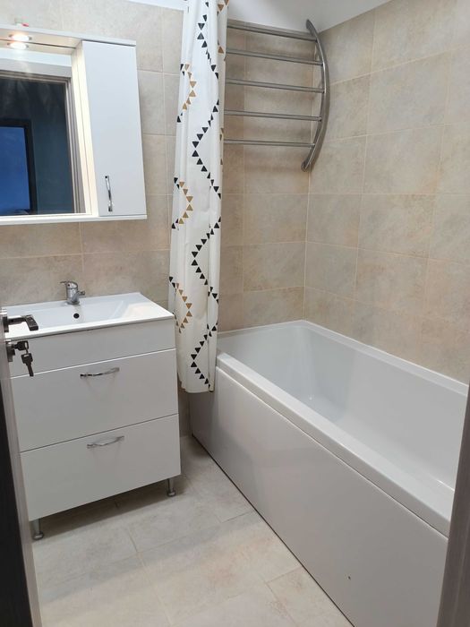 Proprietar inchiriez apartament 2 camere
