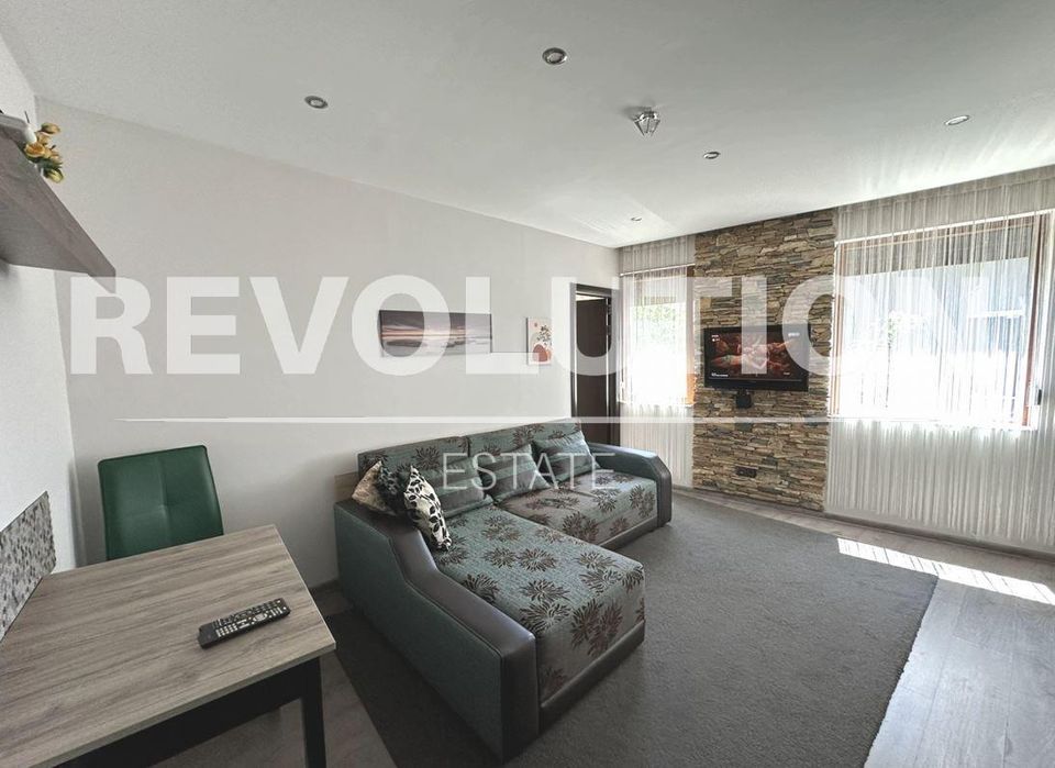 Дава се под наем Двустаен апартамент в Варна, м-т Пчелина - 45 кв.м за 400 € - Снимка #1