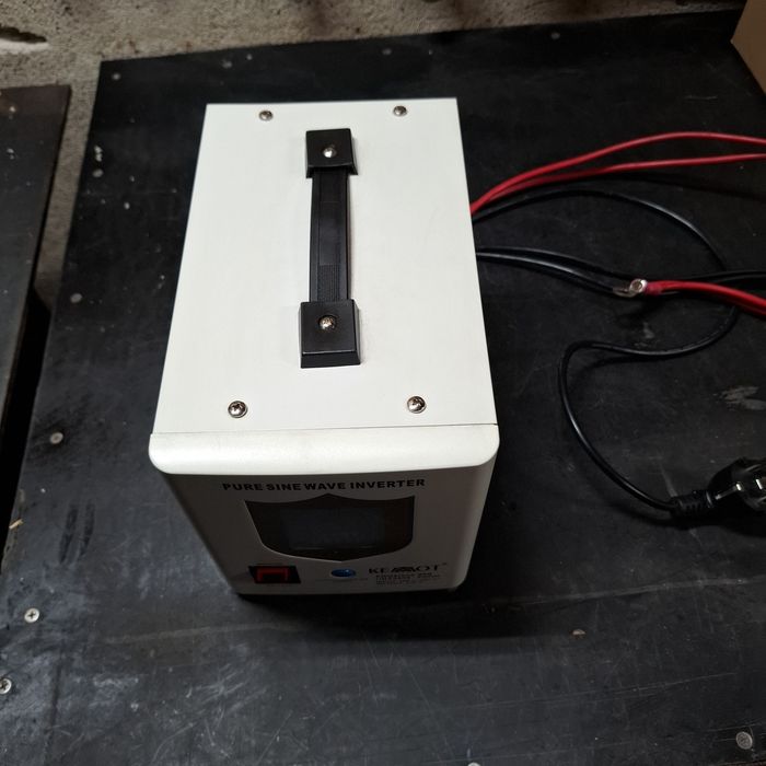 UPS чиста синусоидални 500W