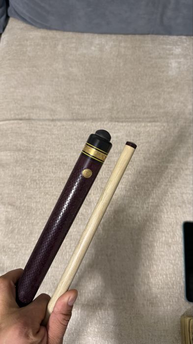 Продам бильярдный Кий Тюльпан 2