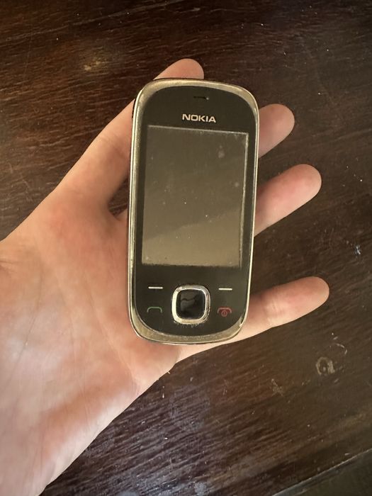 Nokia 7230 holati zor
