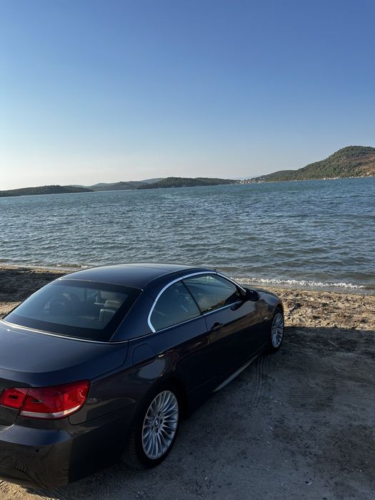 Bmw 330i кабрио.