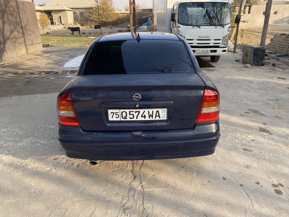 Opel astra 2003 benzinda