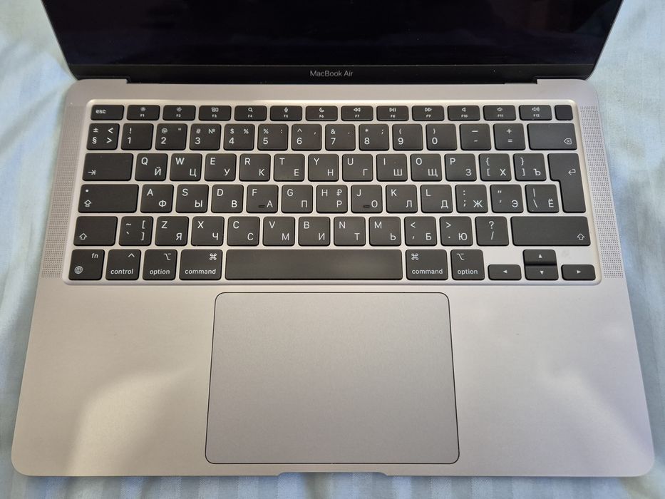 Macbook air m1 2020