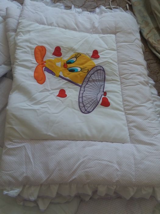 Бортики для манеж кроватьку .Уступлю