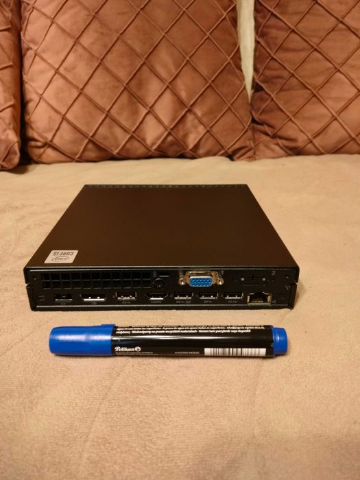 Lenovo ThinkCentre M70q Intel i5-10400T / 16GB DDR4 / 256GB SSD - НОВ