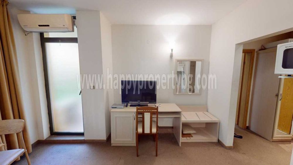 Продава се Двустаен апартамент в к.к. Слънчев бряг - 56 кв.м за 983 €/кв.м - Снимка #5