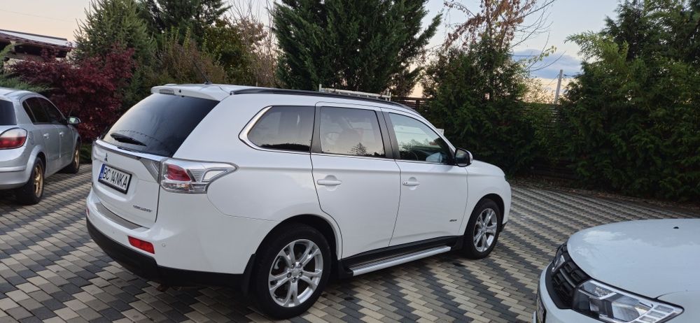 MITSUBISHI Outlander 2014 — imagine 4