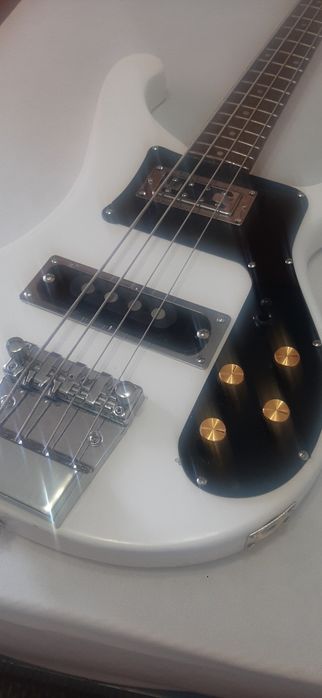 Chitară bass  Rick