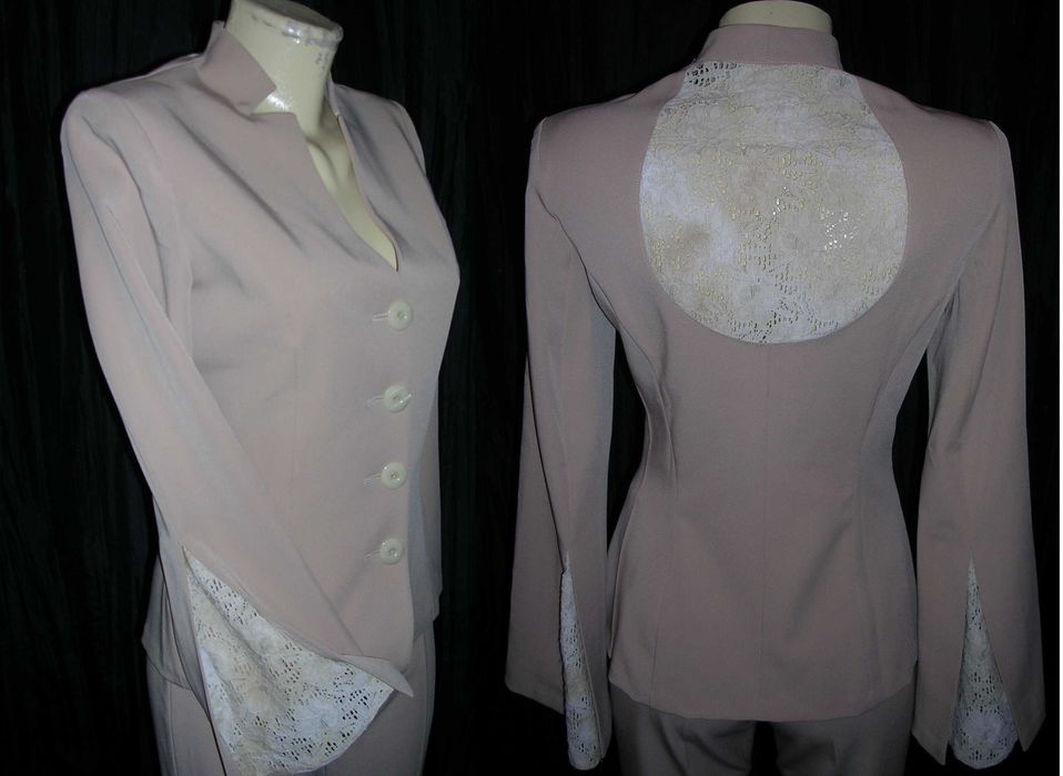 Costum marimea 36, bej, pantaloni evazati