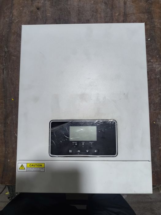 Quyosh panel uchun gibrit invertor 2kw