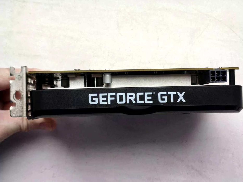 Palit NVIDIA GeForce GTX 1650 GamingPro OC 4 GB GDDR6