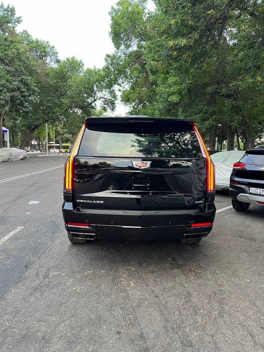 СРОЧНО Cadilac Ecalade 2026/2025