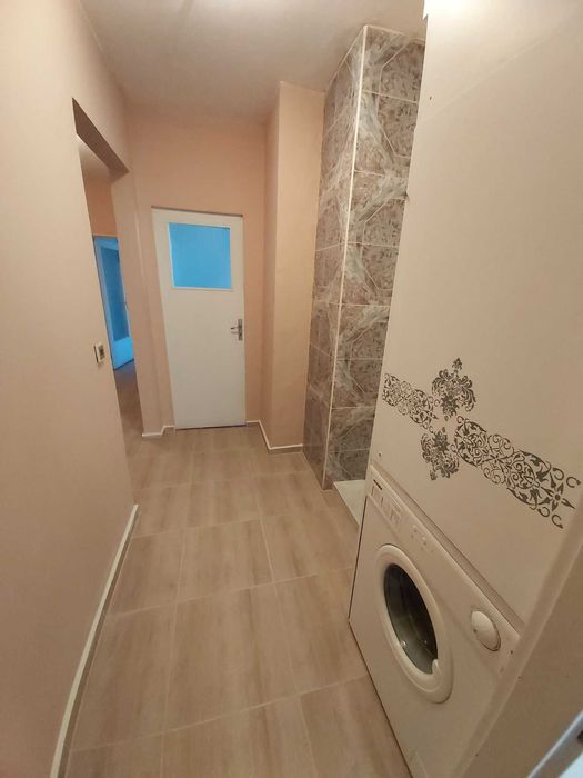 Дава се под наем Двустаен апартамент в Димитровград - 65 кв.м за 188.7 € - Снимка #3