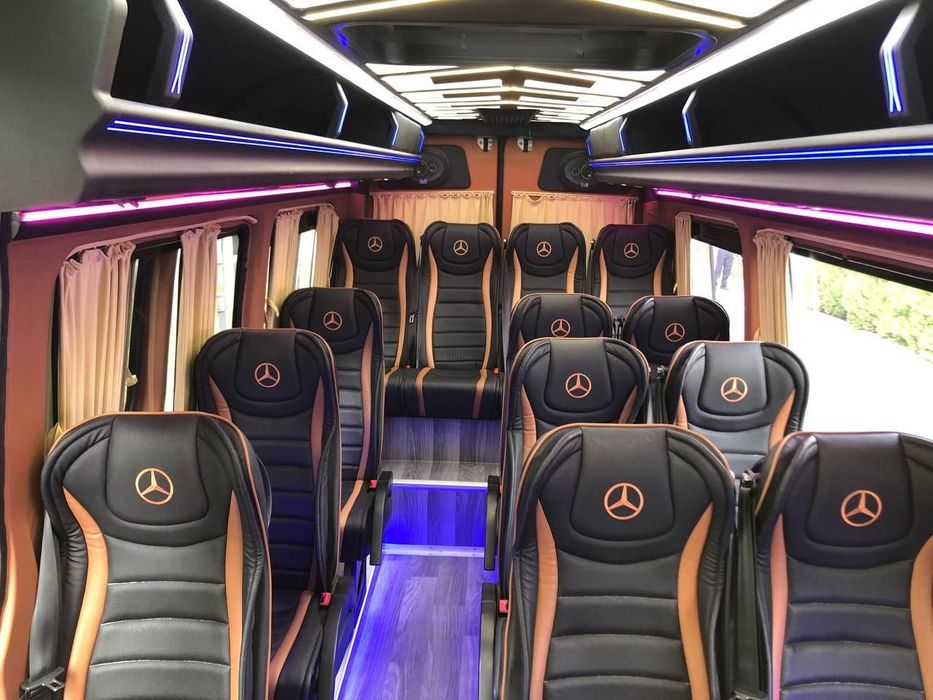 Аренда микроавтобусов. Транспортные услуги. Пассажирские перевозки.