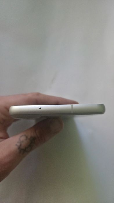 Samsung Galaxy s21 FE 128GB + Ring Case