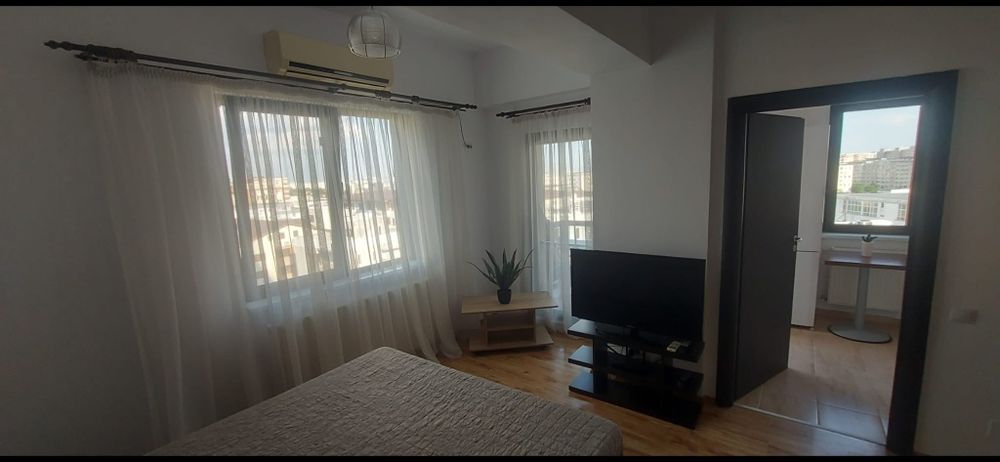 Garsoniera de închiriat
