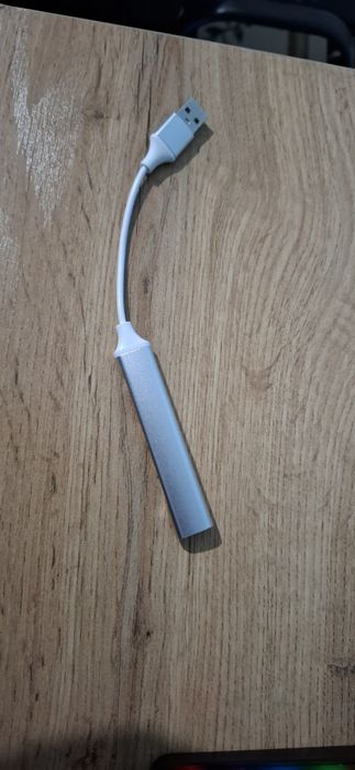 USB 4 talik kabel