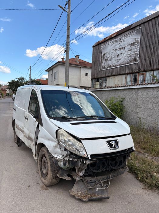 Пежо Експерт 1.6 hdi . На части