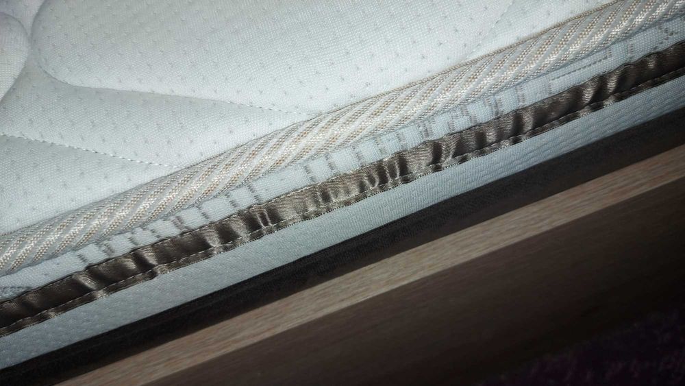 Двуетажно легло като ново