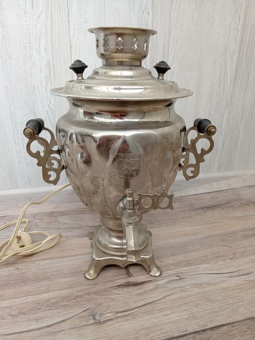 Продам самовар электрический