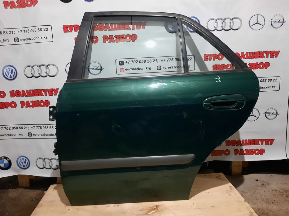 Двери на Мазду Птичку