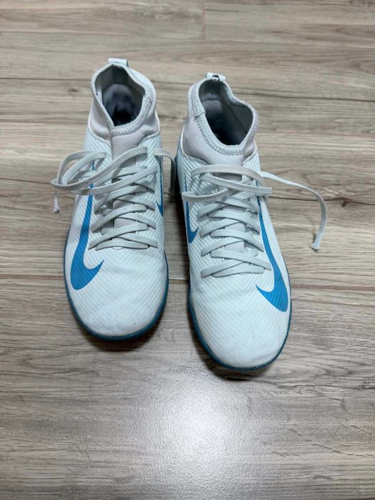 Детски стоножки и бутонки Nike - 35,5 номер