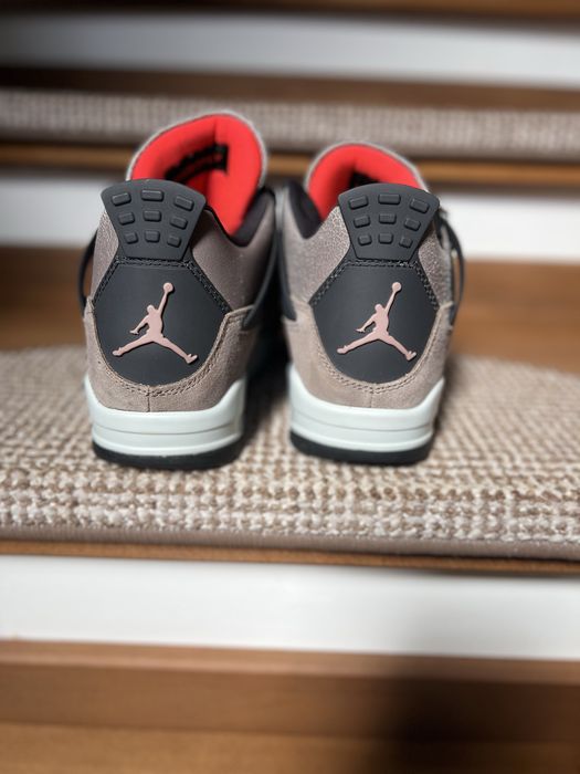 Nike Air Jordan 4 Taupe Haze Infrared